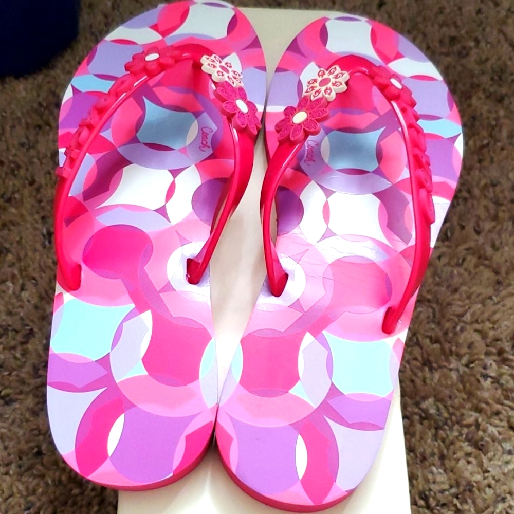 Women coach sandals size 7 new with original box